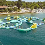Valamar Lanterna - Roan مكان تخييم بوريتش